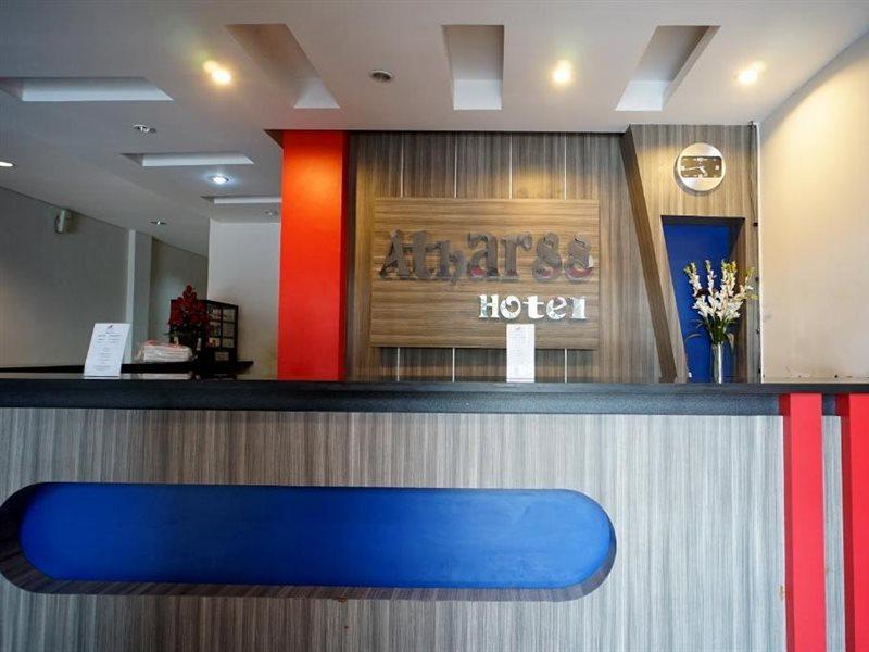 Oyo 1477 Athar 88 Hotel Μπαλικπαπάν Εξωτερικό φωτογραφία